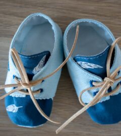 Zapatos Bebé Azul Plumas 1