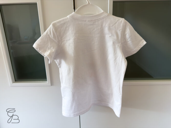 Camiseta niño personalizada blanca y naranja 2
